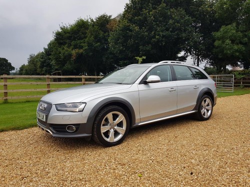2014 Audi A4 Allroad 2.0 TFSI S Tronic Quattro - 35k,1 owner For Sale