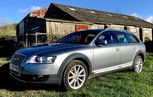 A6 Allroad 2009 New shocks, pump and tyres In vendita