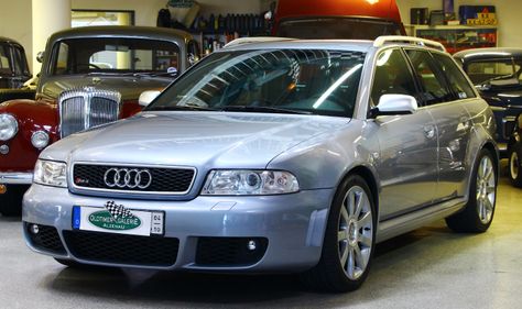 Picture of Audi RS4 B5 LHD