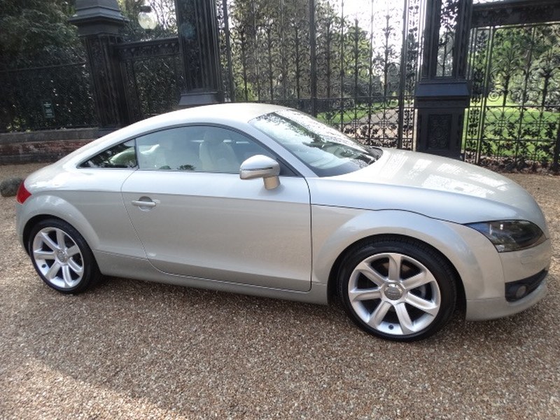 07/07 Audi TT 2.0 TFSi Coupe *One owner only 13,000 miles*