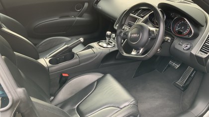 Audi R8 Quattro V10 S-A S Tronic 27,000 miles.