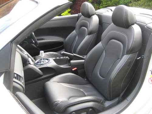 2012 Audi R8 Spyder - 6