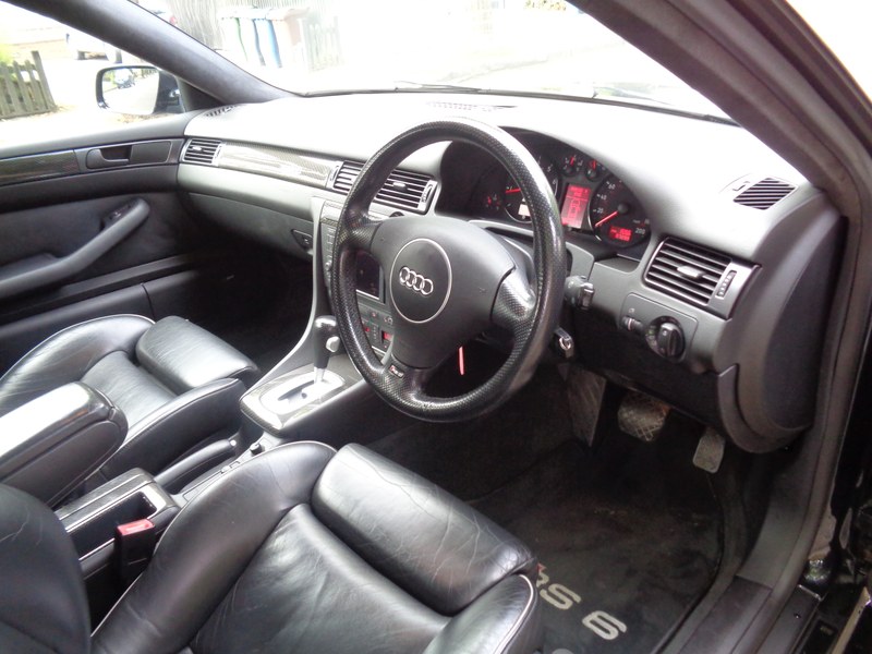 2005 Audi RS6 - 7