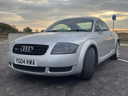 2004 Audi TT