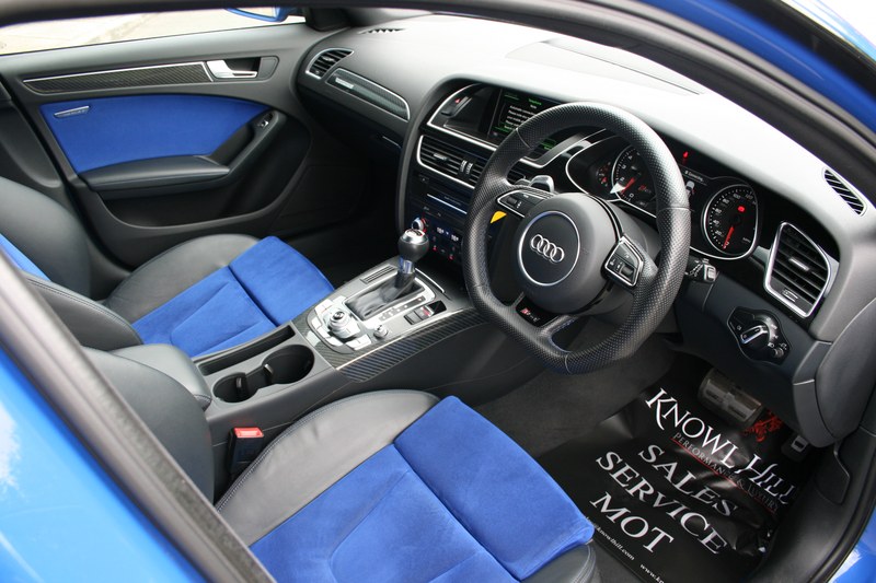 2015 Audi RS4 - 7
