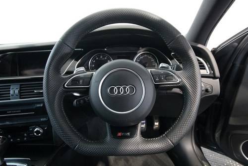 2013 Audi RS4 - 8