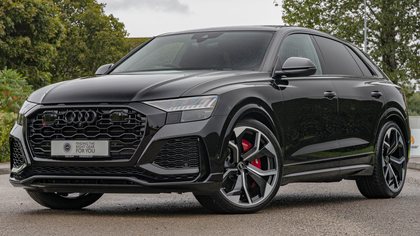 Save £14837 | New | Audi RSQ8 Vorsprung | Physical