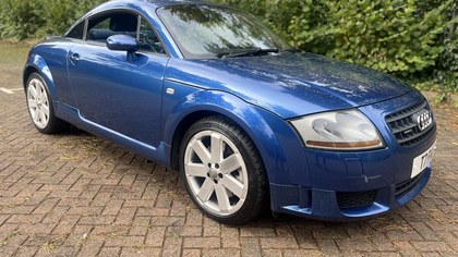 2004 Audi TT