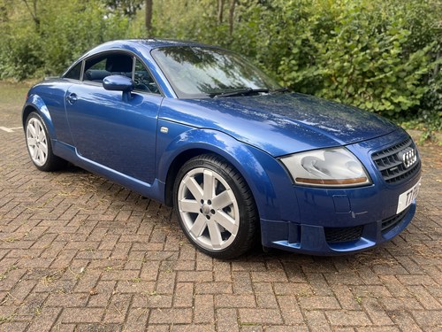 2004 Audi TT