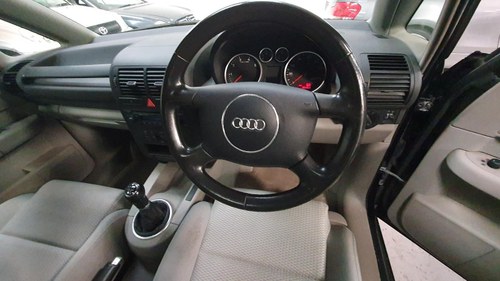 2004 Audi A2 - 8