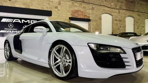 Picture of 2011 AUDI R8 4.2 FSI V8 Coupe 2dr Manual quattro (420 ps) - For Sale
