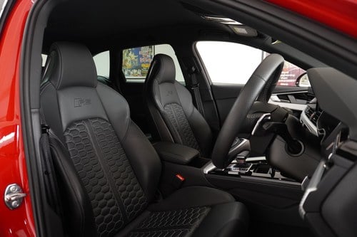 2022 Audi RS4 - 9