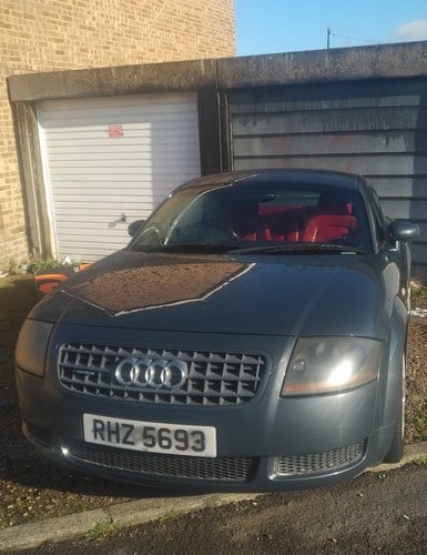 2003 Audi TT