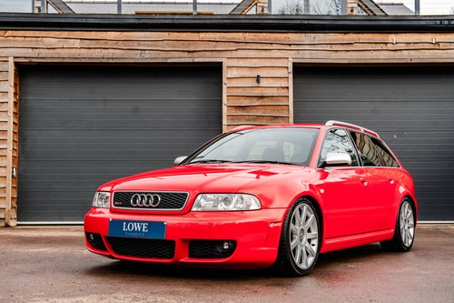 2002 Audi RS4 B5