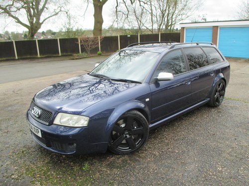 2004 Audi RS6 Performance
