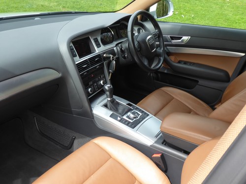 2010 Audi A6 2.0 TDi e Avant  FASH "Special Order Leather" In vendita