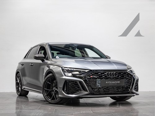 2023 Audi RS3 Sportback Carbon Black Kaufen Bei