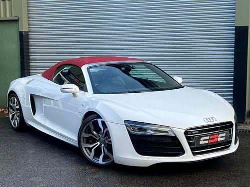 2014 Audi R8 Spyder V10