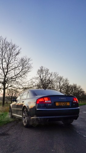 2004 Audi A8