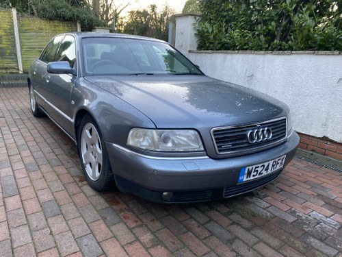 2000 Audi A8