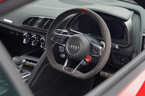 Image 4 for 2018 Audi R8 V10 Plus