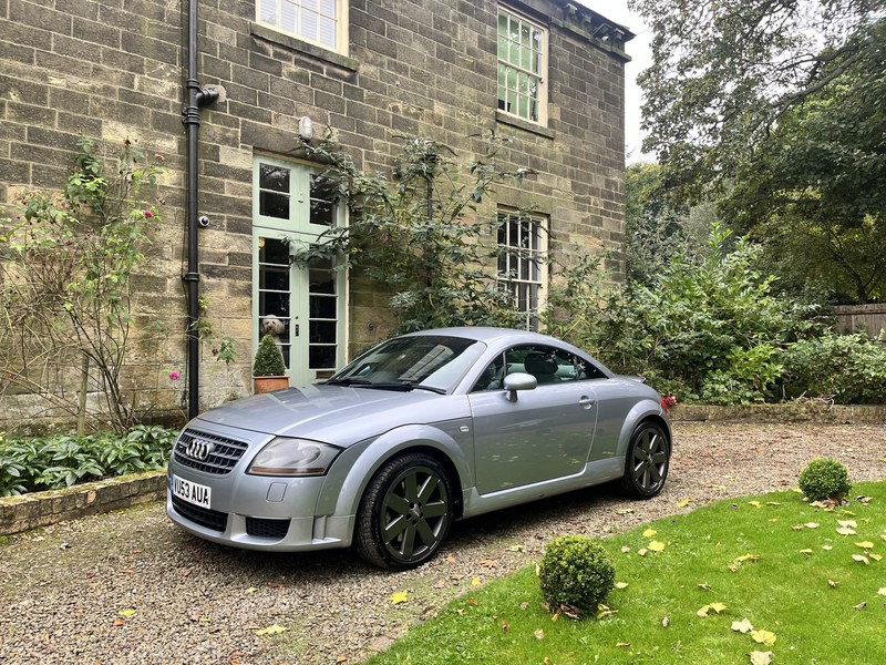 Audi TT 8N 8N kaufen bei Car & Classic