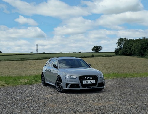 2015 Audi RS4 B8
