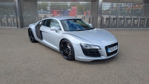 2009 Audi R8 V8