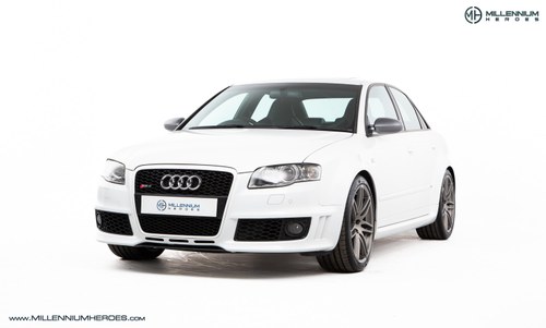 2008 AUDI B7 RS4 WHITE EDITION // WHITE EDITION 1 OF 70 À venda