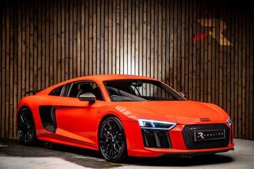 2017 Audi R8 5.2 FSI V10 Plus S Tronic quattro Euro 6 (s/s) Kaufen Bei