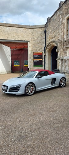 Audi R8 V10 SPYDER, Sensationala!