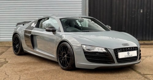 2011 Audi R8 V10 - Manual - Supercharged SÅLD