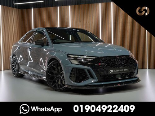 2022 Audi Quattro RS 3 Carbon Black TFSI Semi-Auto 4WD En Venta