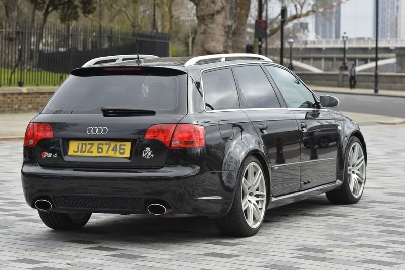 2006 Audi RS4 - 2 2006 Audi RS4 - 2