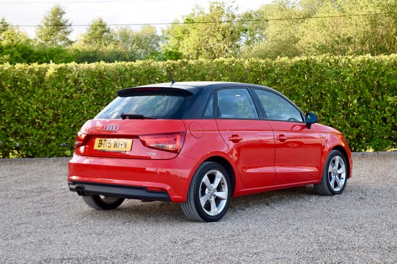 2015 Audi A1 - 2 2015 Audi A1 - 2