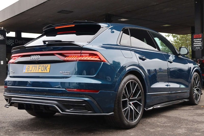 2021 Audi Q8 - 2 2021 Audi Q8 - 2