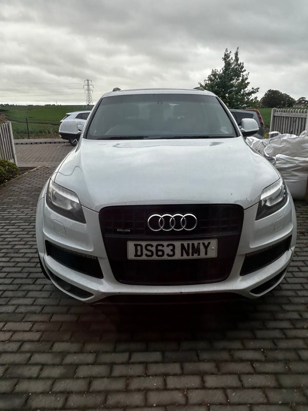 2013 Audi Q7 - 1 2013 Audi Q7 - 1