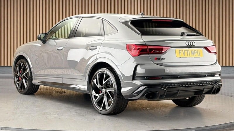 2021 Audi RS Q3 - 2 2021 Audi RS Q3 - 2