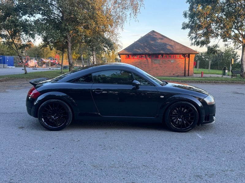 2004 Audi TT - 2 2004 Audi TT - 2