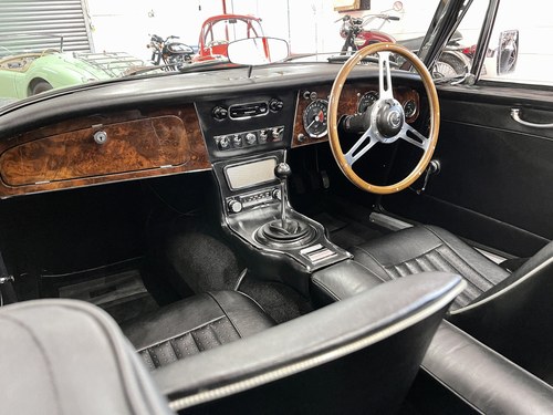 1966 Austin Healey 3000 - 8