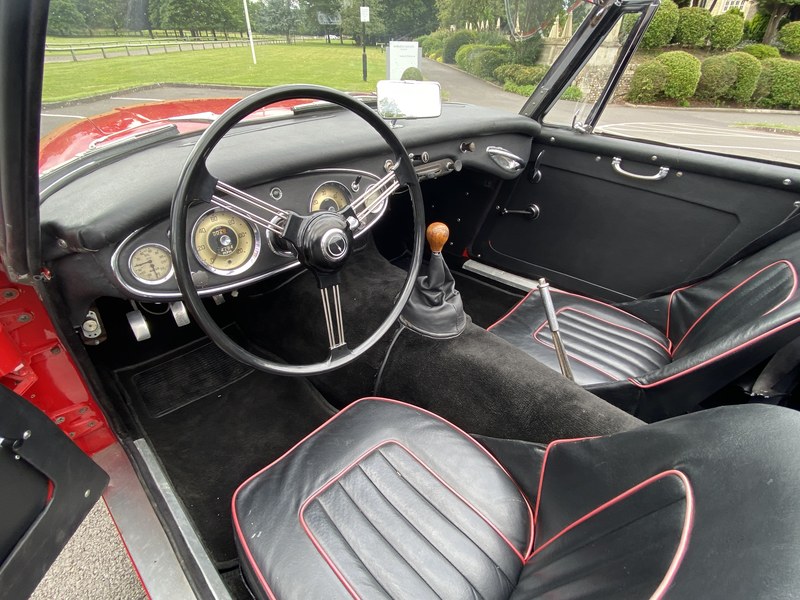 1963 Austin Healey 3000 - 7