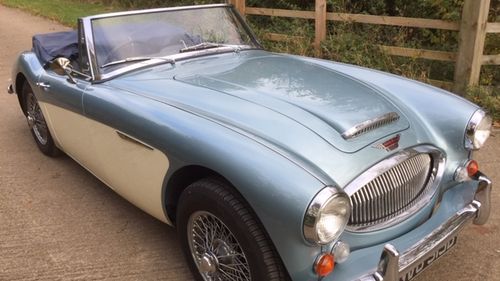 Picture of 1967 AUSTIN HEALEY 3000 MK 3 PH 2 -  RESTORED TO SHOW STANDARD! - For Sale