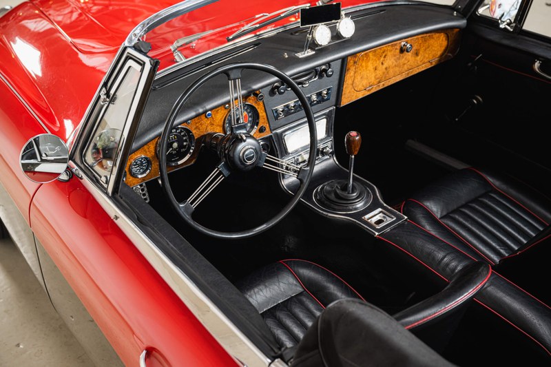 1964 Austin Healey 3000 - 7