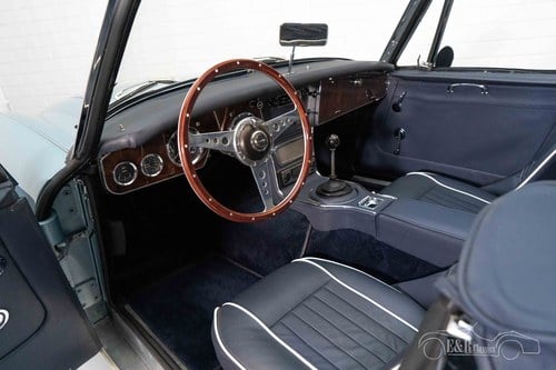 1966 Austin Healey 3000 - 3