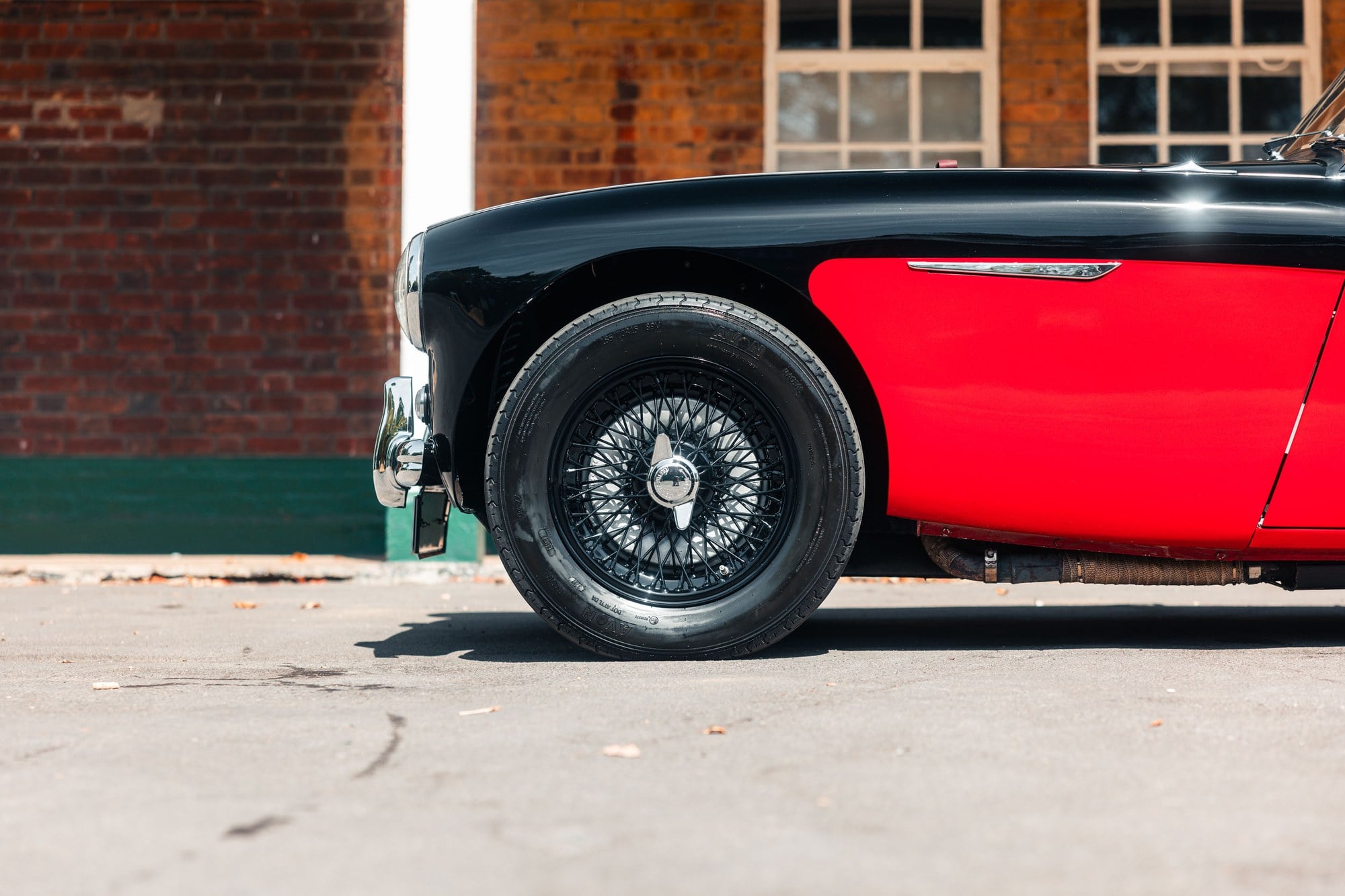 1956 Austin Healey 100M - Factory Fit 'Le Mans Package', foto 6