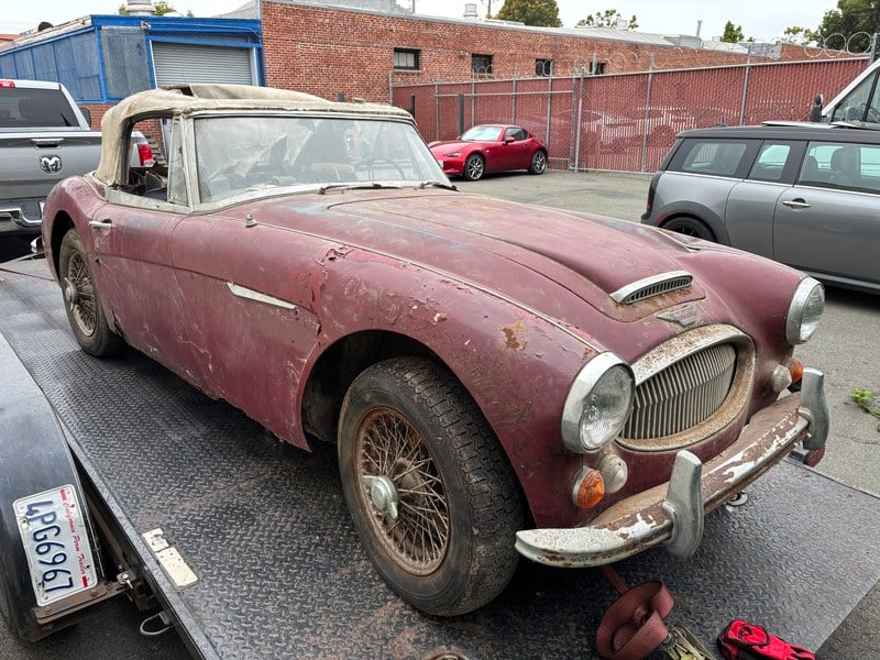 1966 Austin-Healey 3000 - 2 1966 Austin-Healey 3000 - 2