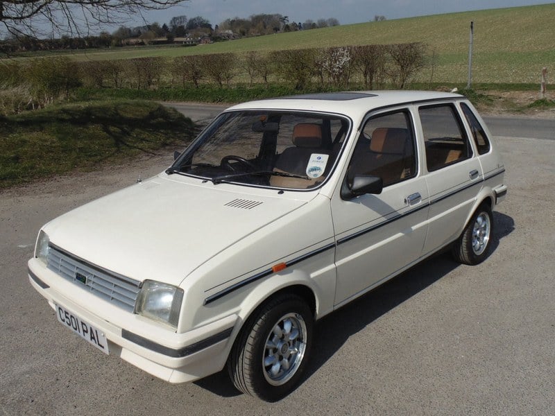 Austin Metro Vanden Plas
