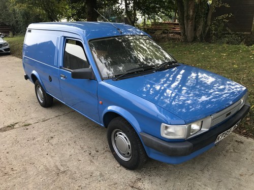 1993 13k Super rare Maestro Van In vendita