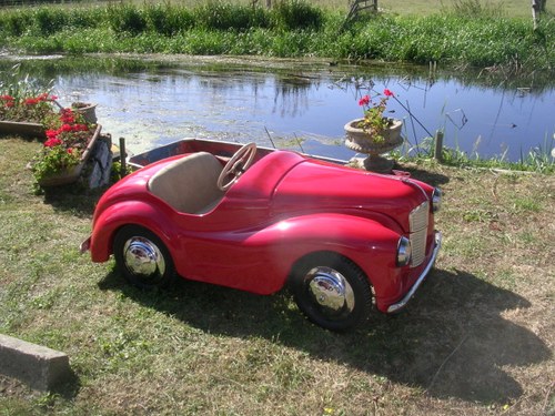1951 AUSTIN J40 PEDAL CAR SOLD