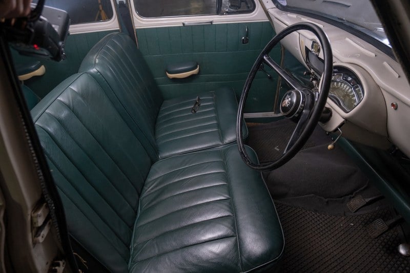 1957 Austin A55 - 4
